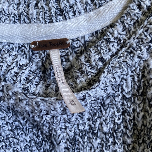 Free people sweater M - Picture 2 of 2